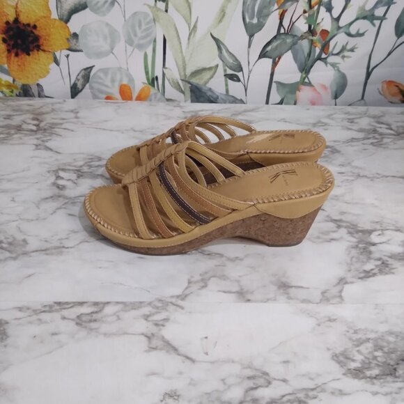 White Mt Chunky Wedge Sandals Leather Multicolor Straps Plataform‎ Slip On  9M - Picture 2 of 10